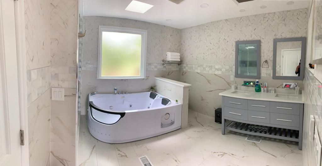 rodasroofingnc's tweet photo. We want to give you the best price on remodeling your home. For a limited time, take $1,000 every $25,000 you spend on remodeling! https://t.co/peEeecOLj2 https://t.co/hS4iuQB1Ri