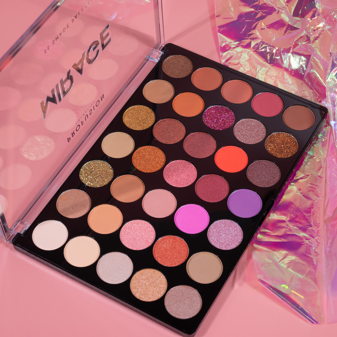 ProfusionCo's tweet photo. Crushin' on this Mirage palette π Shop our V-Day favorites on our website!
________________
#profusioncosmetics #profusion #paletteswatches #palettecollections #walmartbeauty #eyeshadowpalette #allthingsmakeup #pinkmakeup #eyemakeup https://t.co/16qc76bMGE