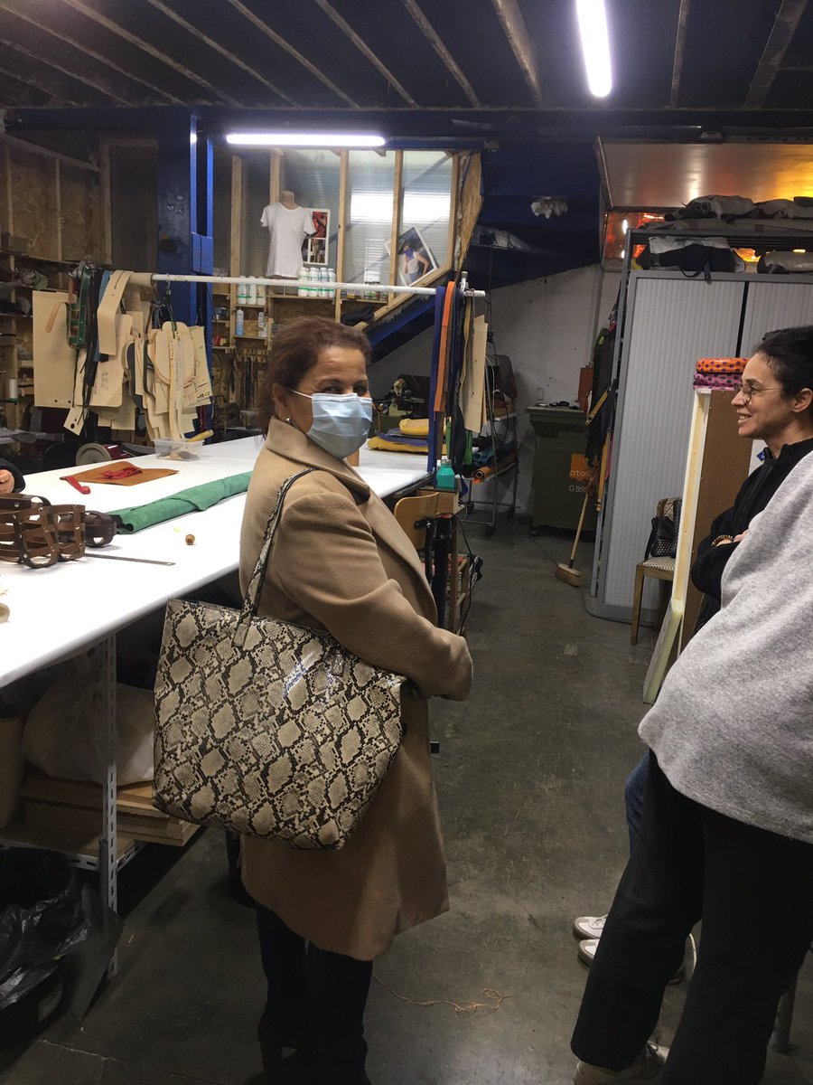 Nous organisons avec notre partenaire #lesfabriques une découverte de l’artisanat avec des professionnels du secteur, dans l’une des plus grande manufacture d’Europe venez découvrir les formations sur #TousMobilises métiers du BTP venez au 77 rue de Lyon 13015 ICI MARSEILLE 👌