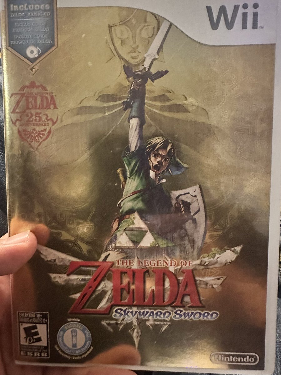 EddieAmmoGaming's tweet photo. Selling some old video games. Dm me if interested. I have more than this Twitter only lets me do 4 pictures. https://t.co/zRMrfERc3H