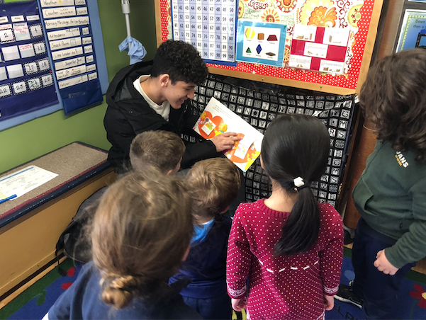 ACSRochester's tweet photo. Upper Schoolers recently spent their Advisory Block reading Valentine's stories with Kindergarteners and hearing about what's new in their classroom. The 10th-12th graders loved taking a trip down memory lane, and the Kindergartners enjoyed some extra attention from the big kids! https://t.co/Vx4JjOJjPm