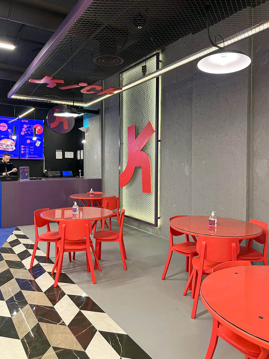 Saleh 📸🍔☕️ tweet media