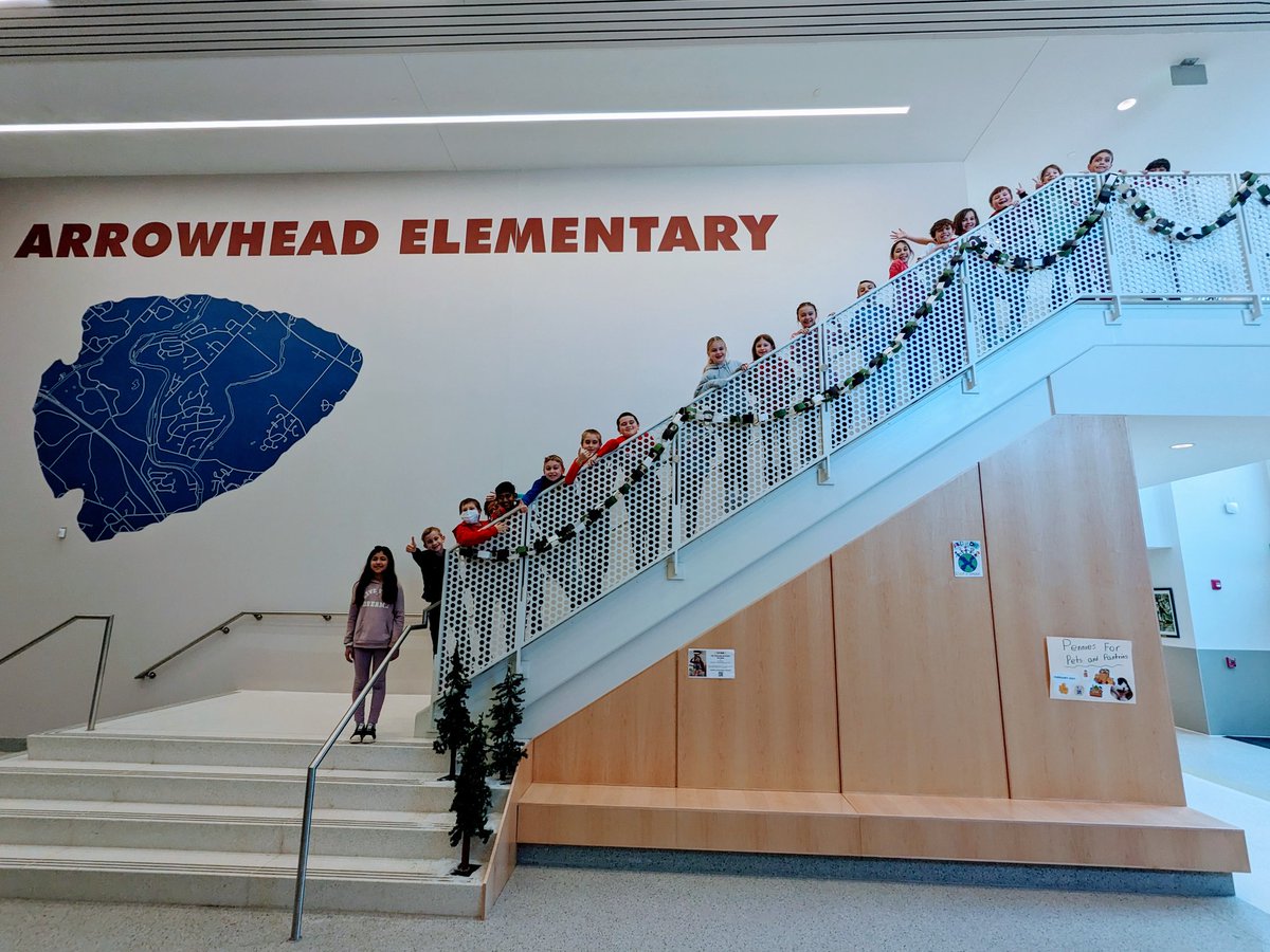 Proud to be Me Week going strong with Team Brown! Take a look at what we are proud of 💪🥰 #ProudToBeMe #SchoolCounselorWeek <a href="/DrAaronRoberts1/">Dr. Aaron Roberts</a> <a href="/kelkelco/">Kelly Cohen</a> <a href="/Methacton/">Methacton Schools</a> <a href="/MethactonEA/">Methacton Teachers</a>