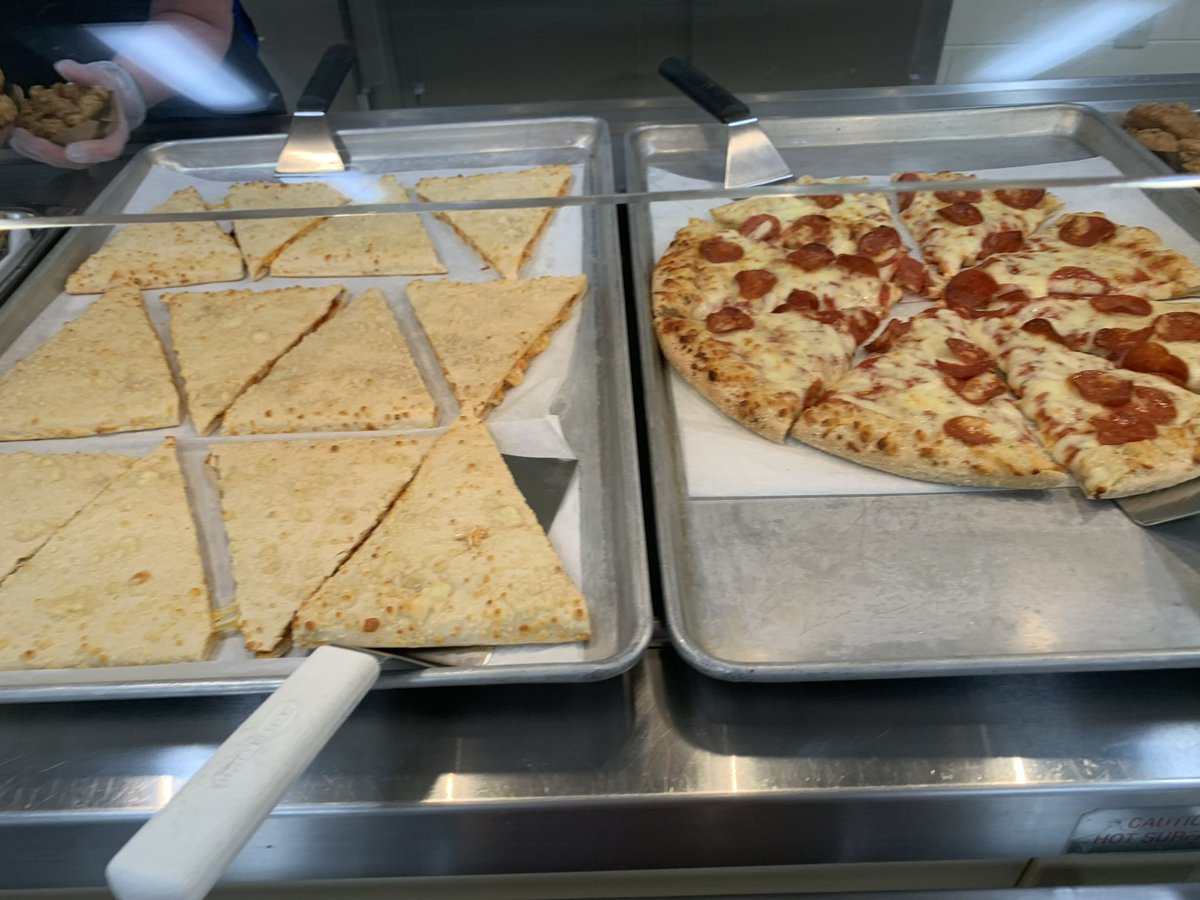 GHS_Cafe's tweet photo. Come enjoy a delicious lunch in the GHS Cafe. https://t.co/hmEv7LqF5E