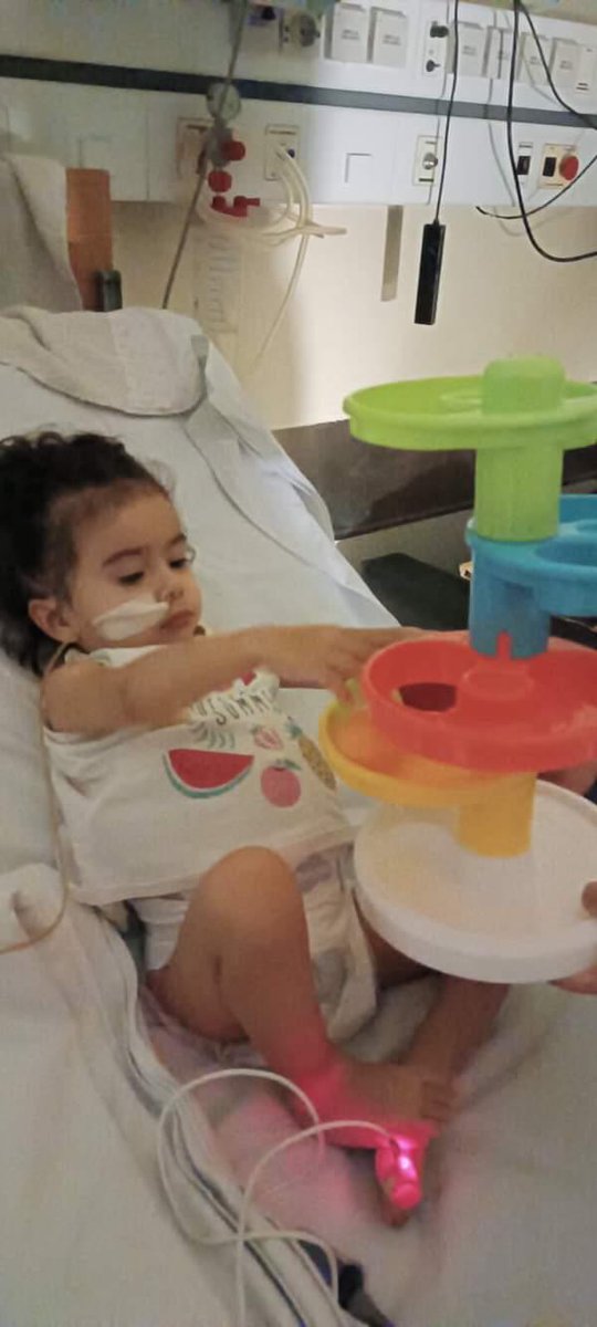 Ramardoh1's tweet photo. Chicos ella es Emma, tiene 2 años y es de la Rioja, está pasando por un tratamiento oncológico debido a un cáncer intestinal y sus padres necesitan de su ayuda para solventar los gastos.

Alias: emma.i23
CBU: 1430001713029660870015 https://t.co/EARyIqEPLb