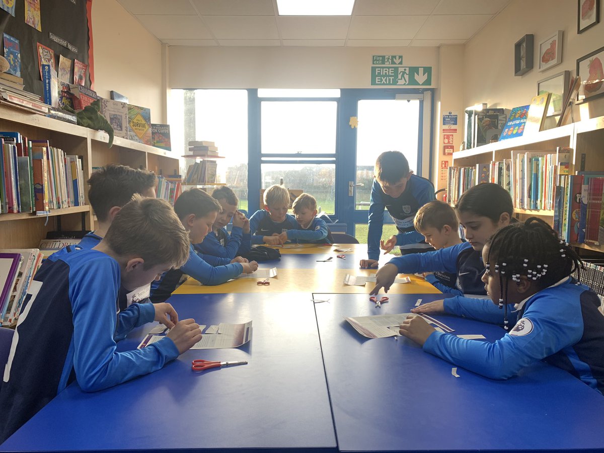 Our Premier League Reading Stars were reading and writing their own sports headlines today. Thank you @Literacy_Trust @First_News for the inspiration @PLComms @jimrockslots