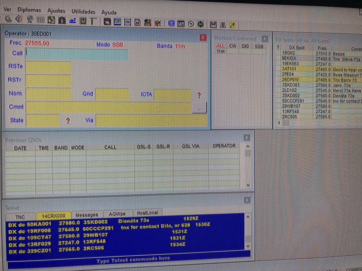 30ED001 Fonsi tweet media