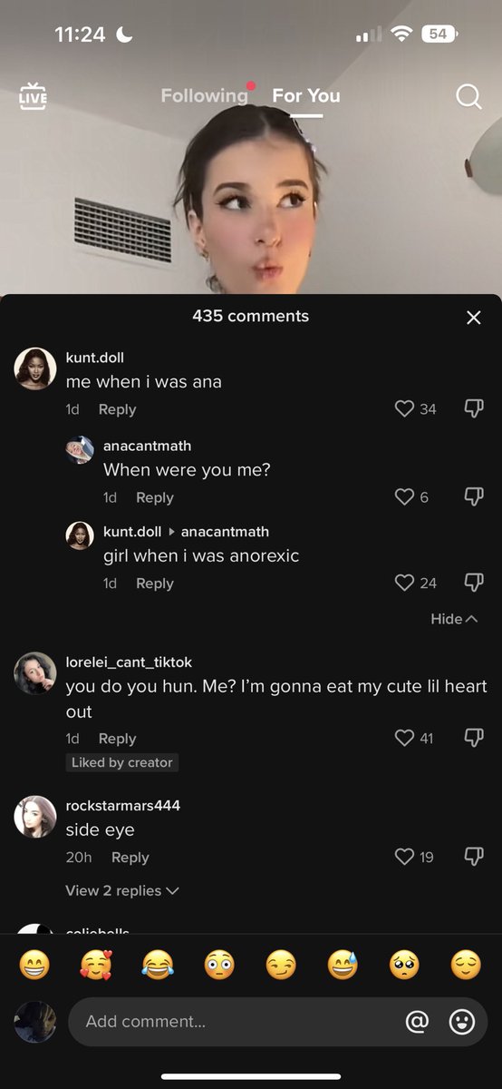 crystalsnpurge's tweet photo. she was real for this tho! https://t.co/2A9zqphjhd