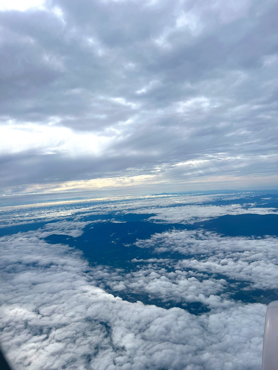 Echaa95's tweet photo. ☁️ https://t.co/OqdVjDDPqg