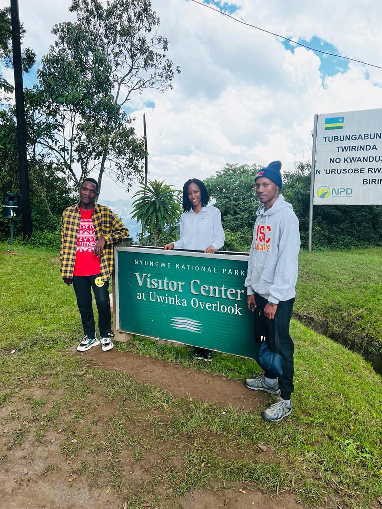 GotisTransport's tweet photo. Hello,
the trip to Nyungwe National Park was amazing, still reminiscing about the stunning views of the forest!✨ We appreciate all participants. We shall announce the next contest soon, get ready to participate!
#VisitRwanda #VisitRwandawithGotis
#travel @NyungwePark https://t.co/Bp3VjOTPWR