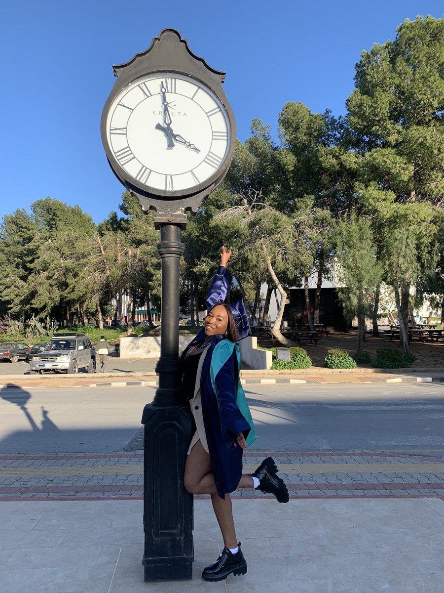 _do_tun's tweet image. GOD DID!!!
I am now a Doctor of Pharmacy!!

I was going to say I messed around and bagged a degree, but God knows I didn’t mess around for 6 years😂.