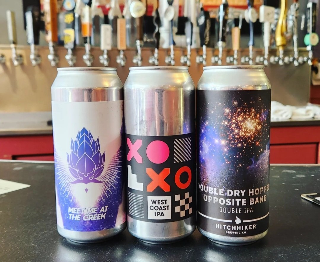 Bestbrewdeli's tweet photo. This one is for the IPA lovers out there! The free sampling tonight will be....
.
@WorksAle "Meet Me At The Creek" NEIPA 
@Fourpointsbrews "XOXO" West Coast IPA 
@Hitchhikerbrew "DDH Opposite Bane" Double NEIPA
.
6-8pm TONIGHT oh and guess what.... it's FREE!!🍻 #freesampling https://t.co/am6pBeH6SW