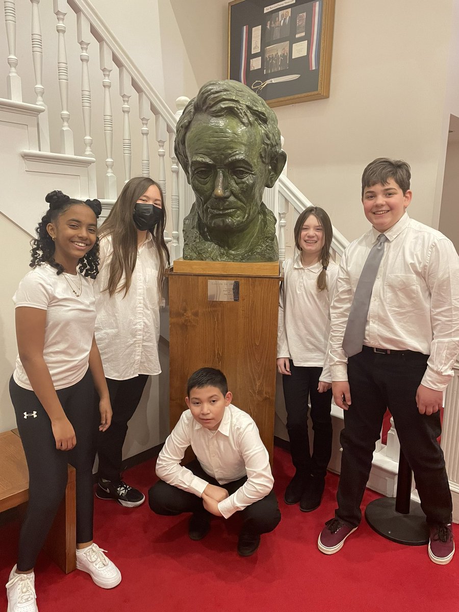 Fairhill 6th Grade tweet media