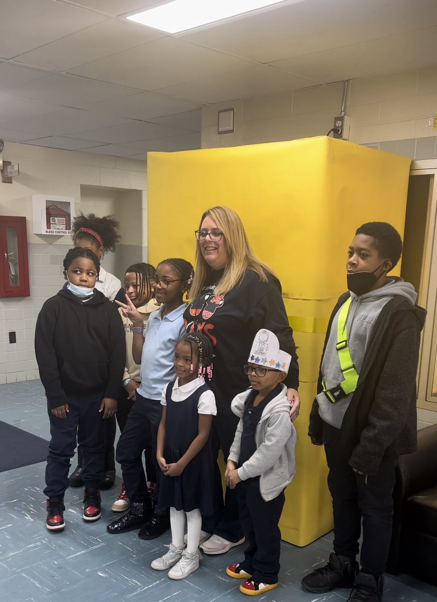 Arrowhead Elementary School tweet media