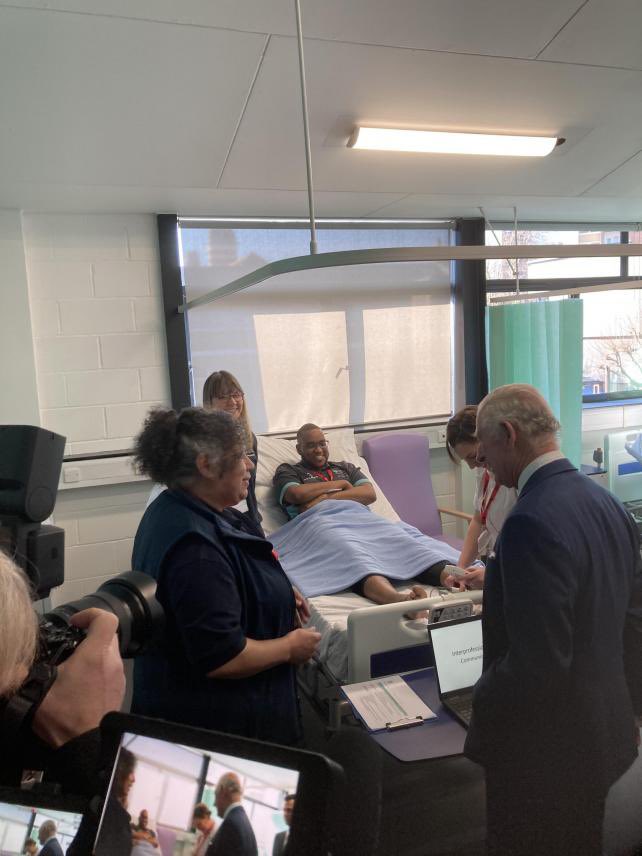 Samantha Grace (she/her) (@samgracepaedspt) on Twitter photo Kings Charles visiting <a href="/uel_hsb/">Uni of East London - Health, Sport & Bioscience</a> to see our new simulation suites in the Hospital Hub Primary Care training centre 🏥
Special work day! 👑 Kings Charles visiting <a href="/uel_hsb/">Uni of East London - Health, Sport & Bioscience</a> to see our new simulation suites in the Hospital Hub Primary Care training centre 🏥
Special work day! 👑