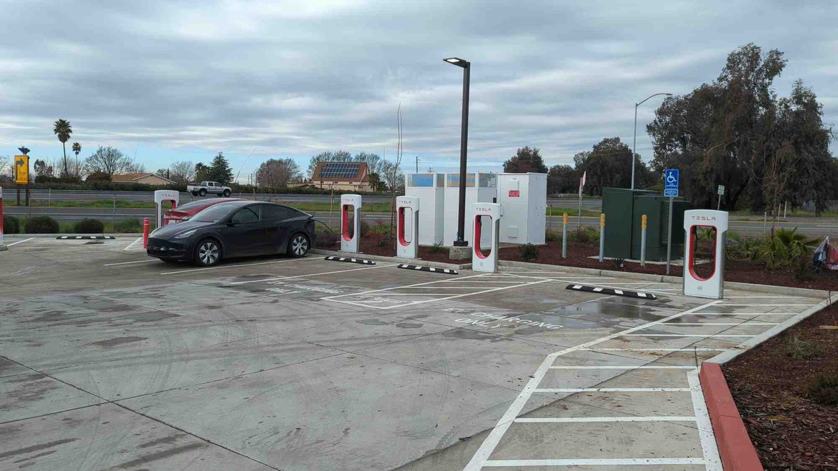 Tesla Charging on Twitter "New Tesla Supercharger Marysville, CA (8