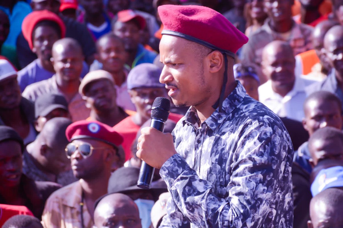 passengerKE's tweet photo. Babu Owino is not like your sugar-coated half baked MP. This man is genius and the youngest professor. He is overworking for Embakasi East. One day, this man @HEBabuOwino  dey become the President of Kenya. Save this tweet for future reference. https://t.co/vGlSsN9MI4