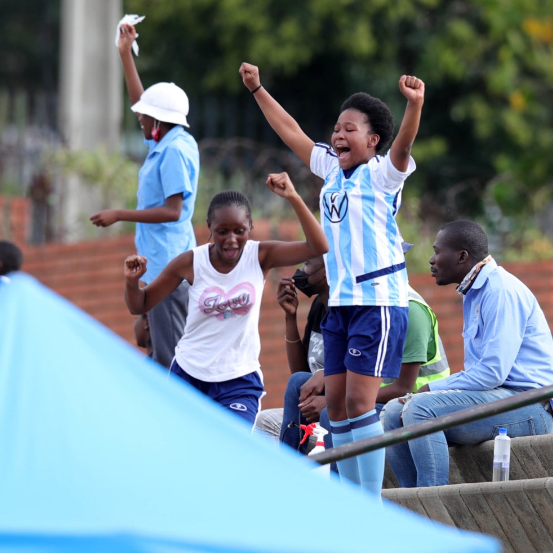 forwardzone's tweet photo. We are exactly one month away from the start of the VW Train 4 Life Programme for 2023 and we can't wait to see young soccer players upskill and showcase their talents this year.⚽
Check out some of our favorite snaps from last year📸
#Forwardzone #VWTrain4Life https://t.co/k9DBvg8rAN