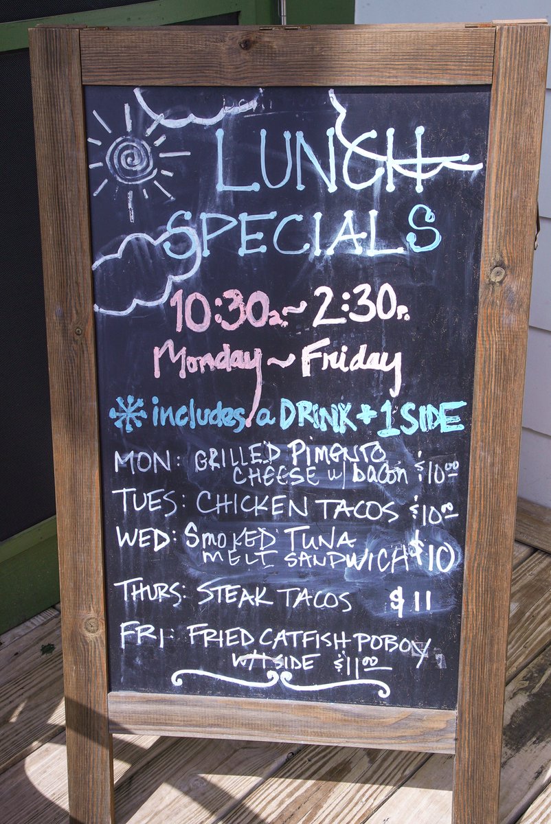 LUNCH specials you'll LOVE all week long! 🍽 😋 🍤 🍔 #GetchaSome
.
#seagrovevillagemarket #seagrovebeach #30a #sowal #foodgoals #familytradition #local #floridalife #familyvacation #deepfriedlove #since1949 #lunchtime #lunchspecials #dailyspecials #burgers #poboys #comfortfood