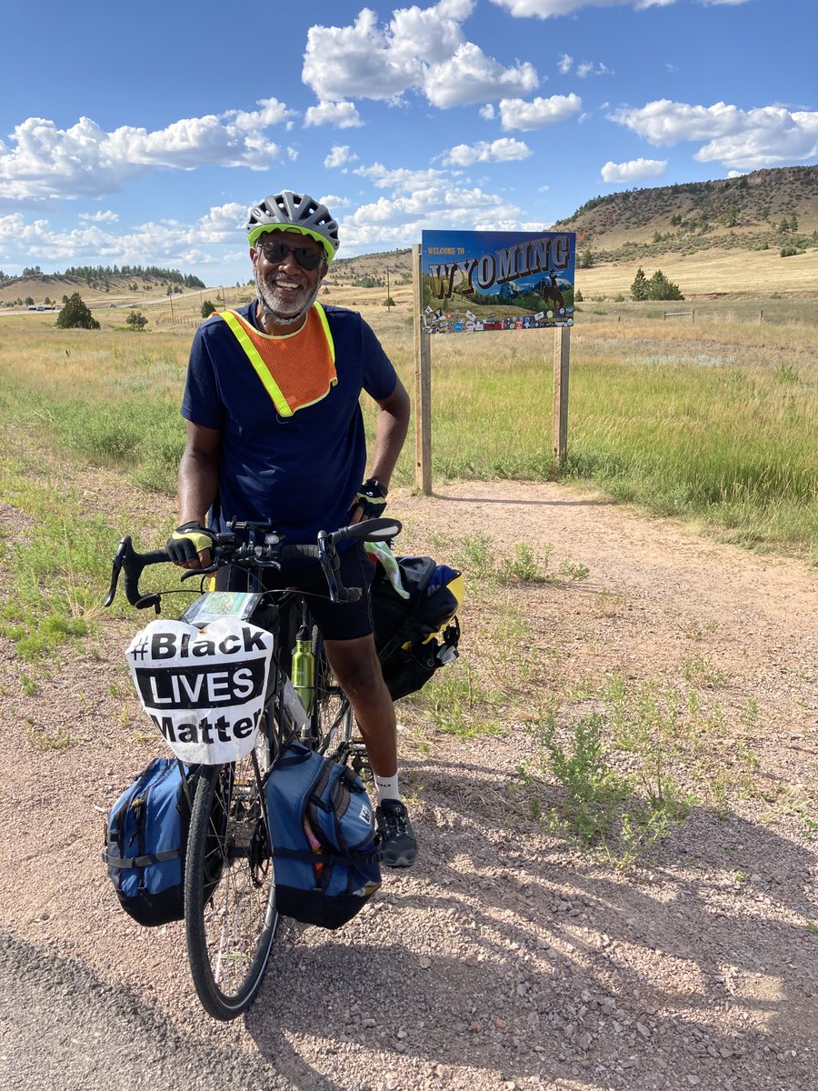 HarvardMuseums's tweet image. Professor @ScottVEdwards1, Curator of #Ornithology for @MCZHarvard &amp;amp; Dept. Chair of  @HarvardOEB, is a  champion of #diversity in the sciences. Berglund &amp;amp; Edwards talk about ways we can strive to make nature &amp;amp; science accessible to everyone: bit.ly/ScottEdwardsPo…. #podcast