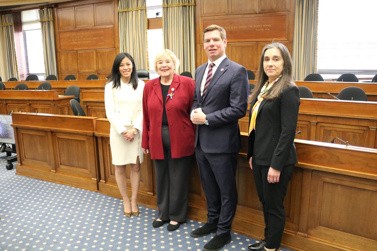 Representatives <a href="/ZoeLofgren/">Zoe Lofgren</a> and <a href="/RepSwalwell/">Rep. Eric Swalwell</a> hosted LLNL Director Kim Budil and Tammy Ma, lead for the Inertial Fusion Energy Initiative, at the State of the Union in honor of <a href="/lasers_llnl/">National Ignition Facility</a>'s historic fusion ignition achievement and a fusion energy future: instagram.com/p/CoaIGFQJD4j/