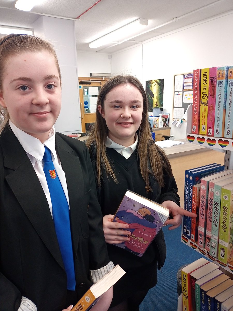 Go girls! In less than a week Darcy and Abbie have read 3 books each and now onto the final one of the series #royalreaders @IrvineRoyalAcad