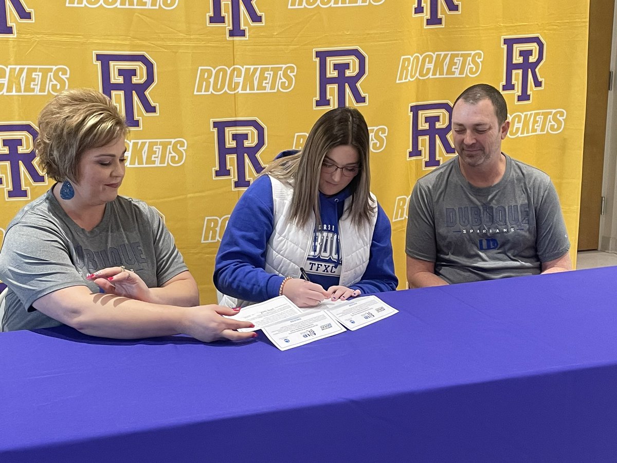 ChrisDuerr's tweet photo. Tri-State Throws Culture rises again

Aubrey Sorrell signs with Dubuque Track and Field. https://t.co/3F7IZDPOsZ