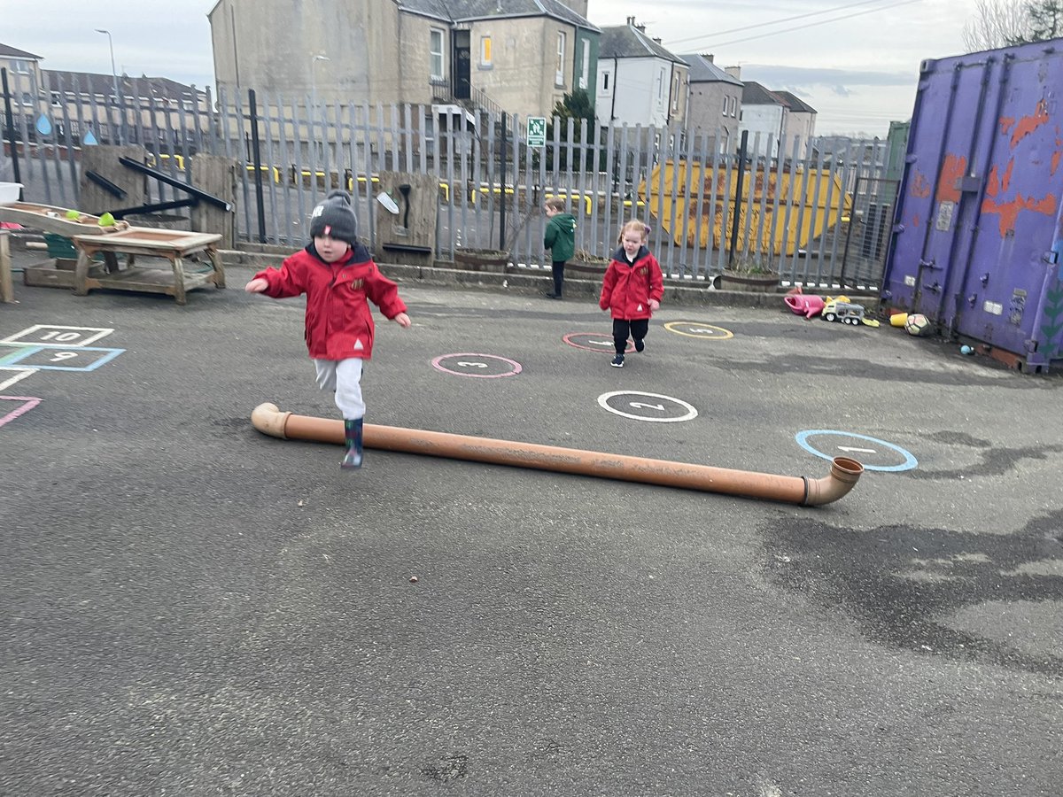 BathgateNs's tweet photo. Enjoying the lighter nights using loose parts as our hurdle in some friendly fun running races. https://t.co/SQKJxurkdQ