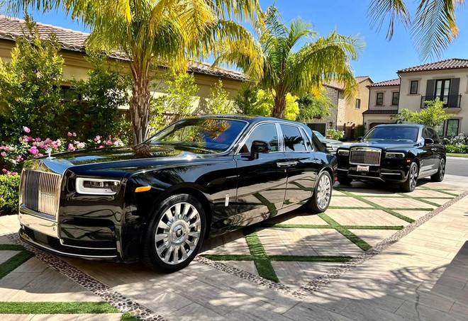 Akshaypatnunf's tweet photo. There is a charity meeting this afternoon, and I'm going to drive to the Ritz-Carlton in my car,#charitable https://t.co/6idS92hcYz