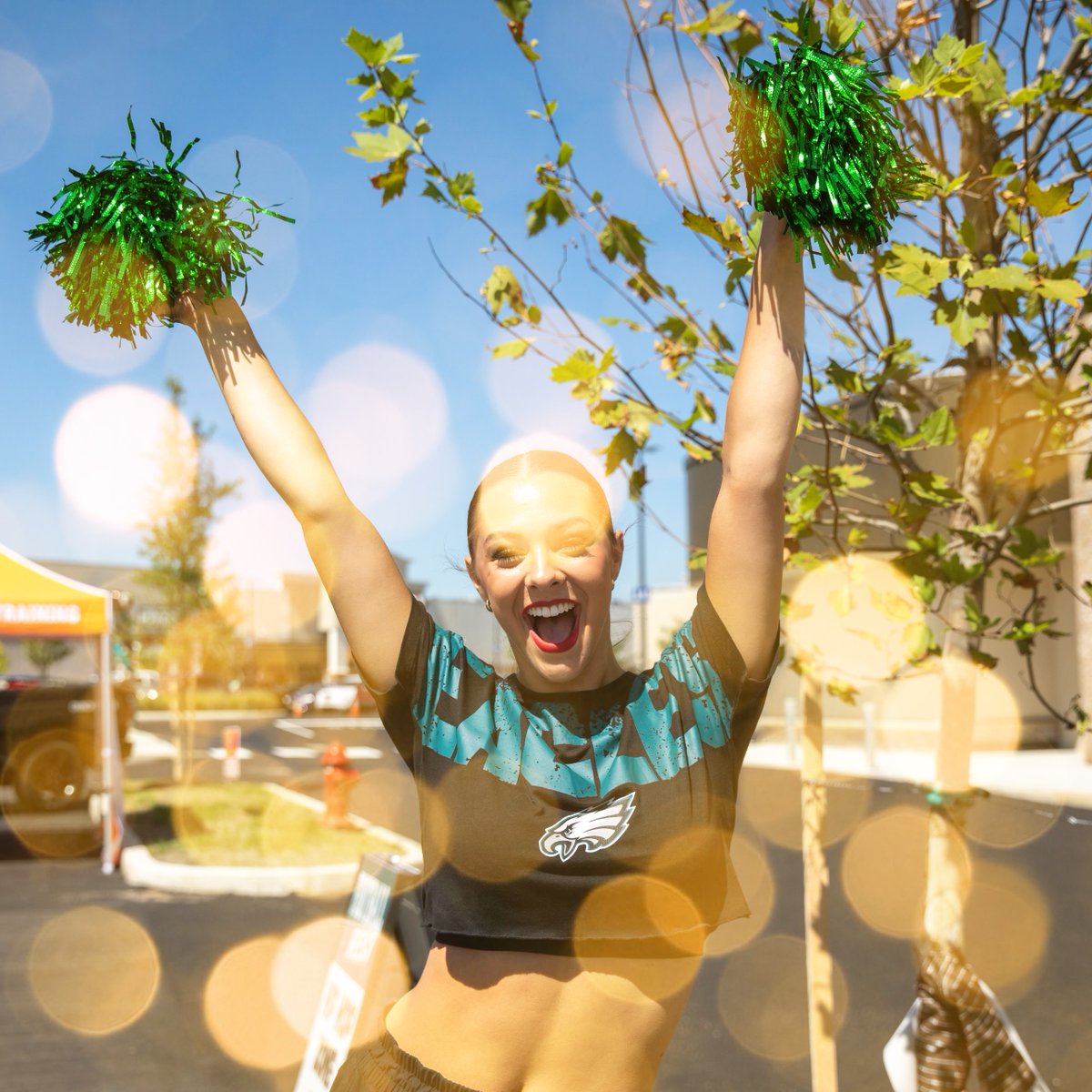 The Big Game is only days away! 🏈 Get in the spirit and dress in your favorite Eagles gear and head to Deptford Mall on Saturday, February 11th for our Big Game Pep Rally from 1-3PM. Visit here for event details: bit.ly/3RIVGEQ