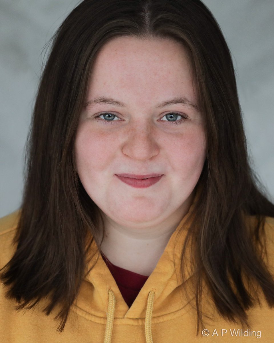 Thrilled to share my new headshots by the incredible <a href="/apwildingphoto/">A P Wilding Photography</a> Thanks so much Alexa, I love them 😀❤️ #Headshots #images #photographs #newheadshots #teenactor #actor #actorslife