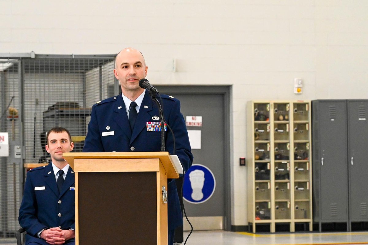 155thARW's tweet photo. Congratulations to Maj. Michael Disori as he assumes command of the 155th Aircraft Maintenance Squadron. Maj. Adam Cassidy relinquished command of the after being in command since October of 2020.
#NEGuard | #Neang | #Leadership | #maintenace https://t.co/ukFzU0sj7G