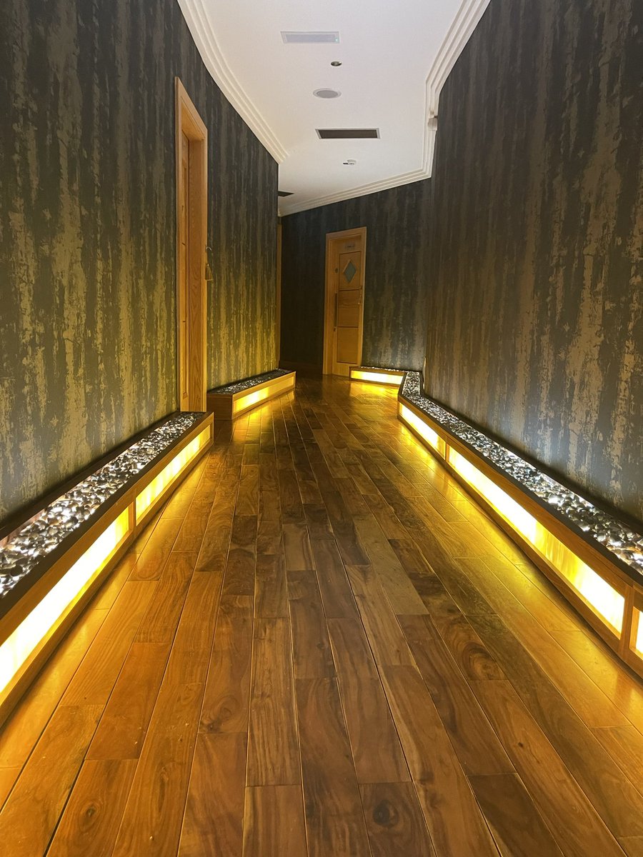 LizMcGPR's tweet photo. I see @AmberSpringsGM and #cocoonspa are running a valentines promotion. I can honestly say it completely deserves all the awards it has received - this is the path to heavenly restoration 💕 https://t.co/uxTkUz2gUY https://t.co/TIFAbJgszw