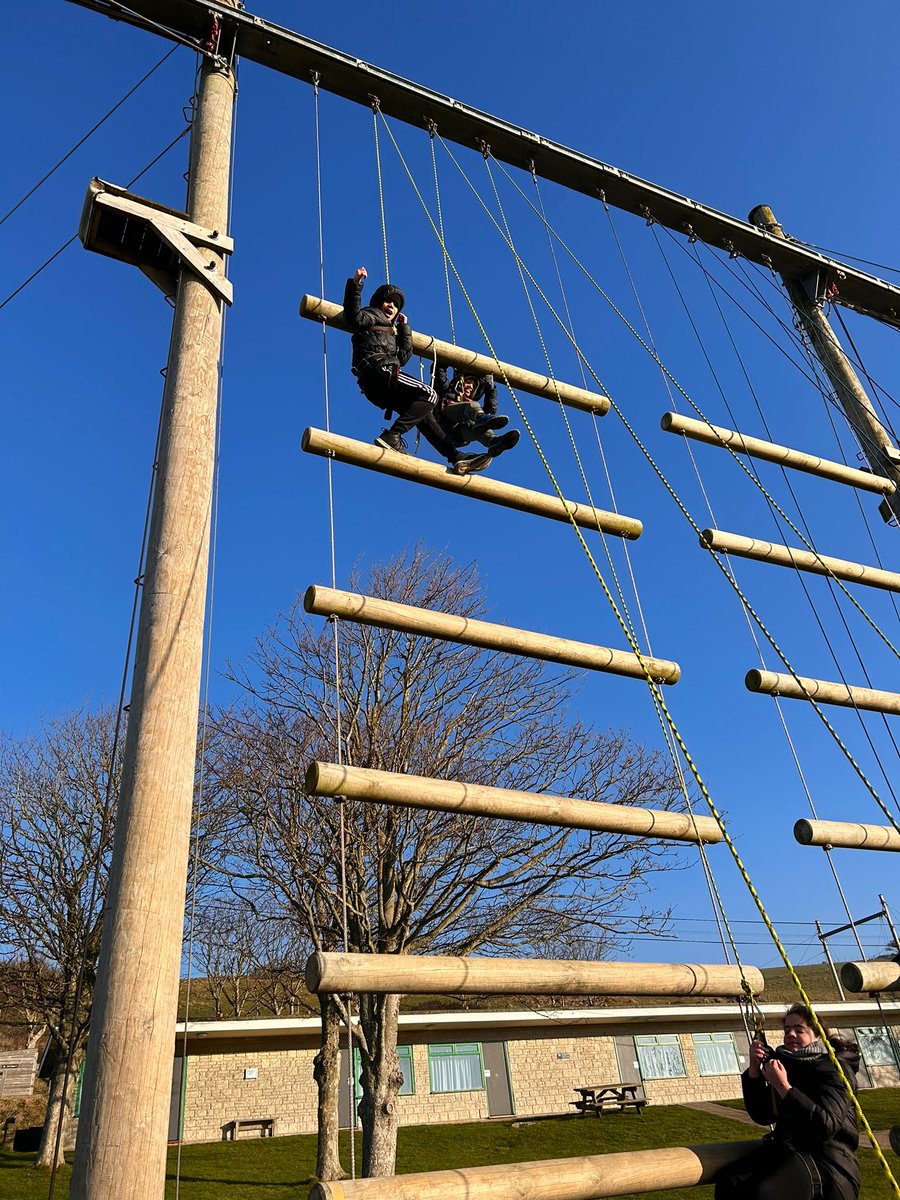 woodberrydownN4's tweet image. Blue skies over #OsmingtonBay #PGL again today as the #NWFed #WoodberryDown children took to another day of adventures.