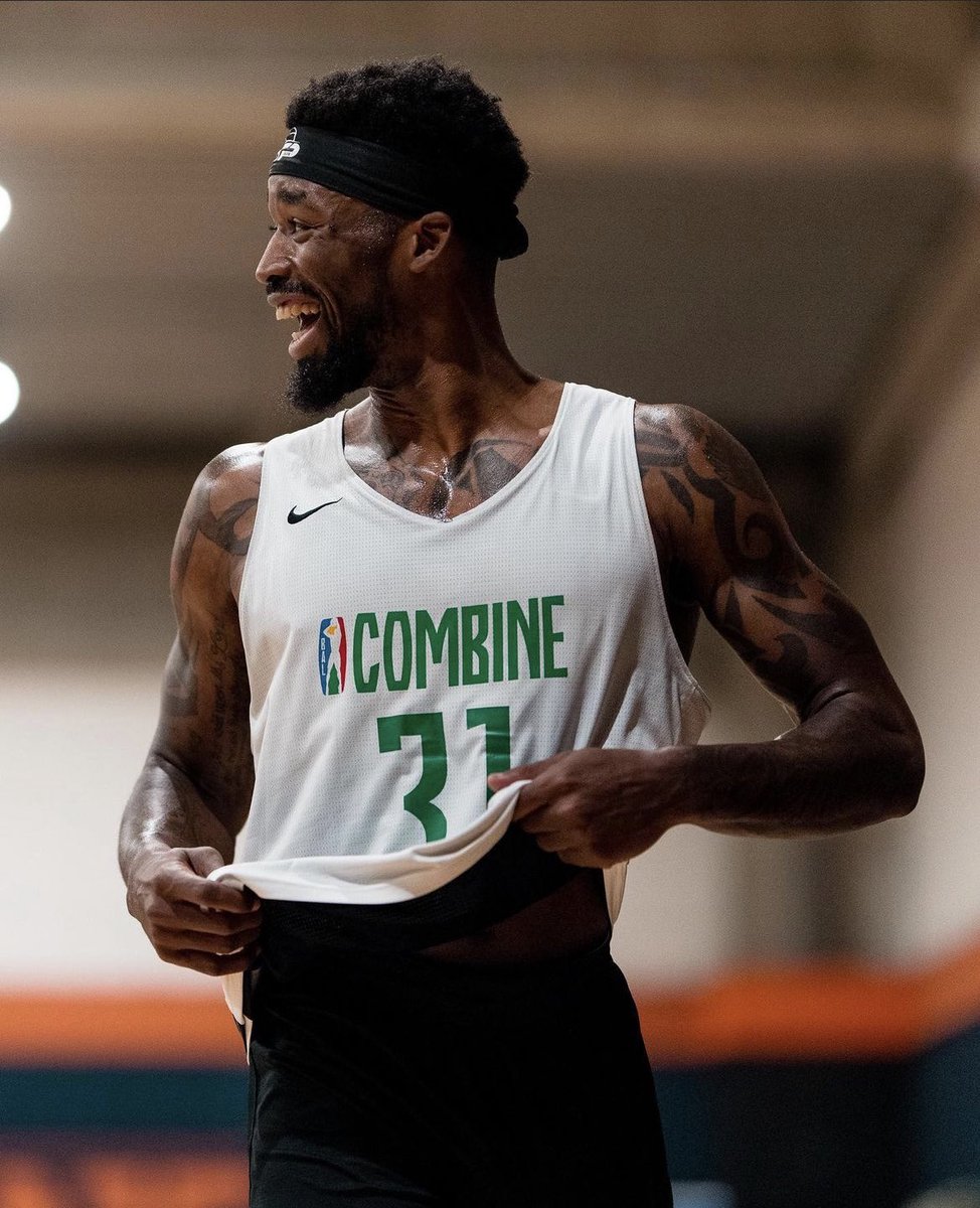 TXWES Men’s Basketball tweet media