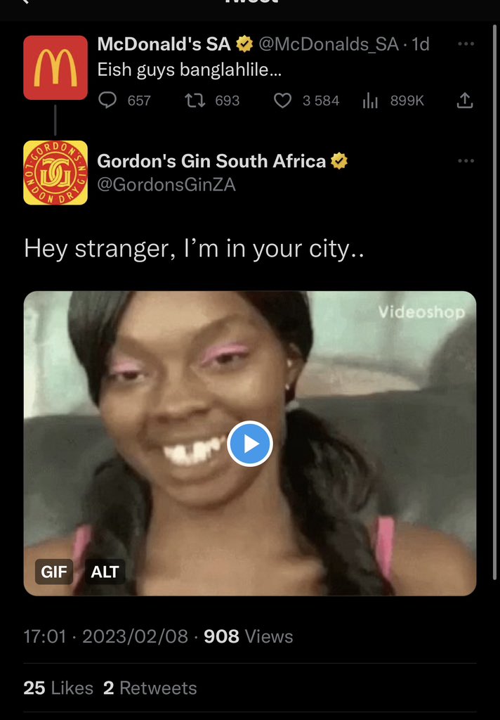 Carolinerathabe's tweet photo. This just made my day🤣🤣❤️ https://t.co/9PAZRufvDz