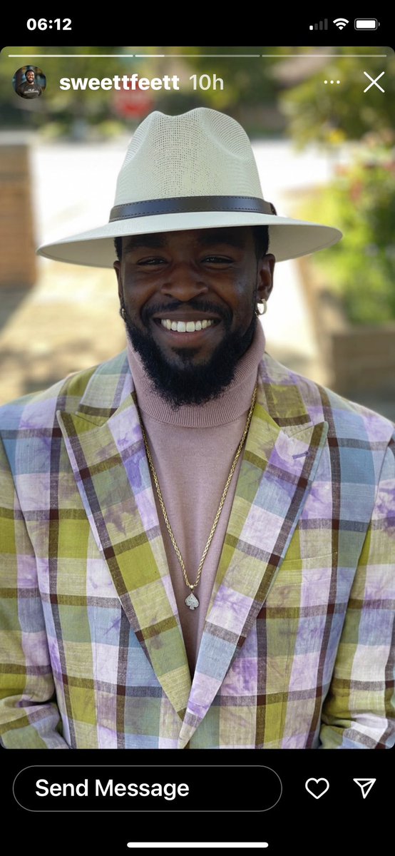 jajohnsonsr90's tweet photo. Happy birthday to my favorite/eldest son lol @sweettfeett your such a blessing to the family, and I appreciate the man you are. Glad we get to impact athletes lives together. Love you son enjoy your day. https://t.co/1bPph67ABJ
