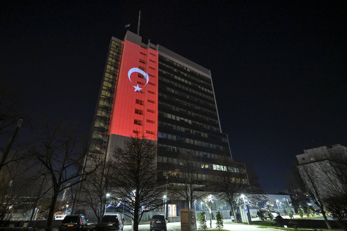On this national day of mourning we light our Government building red and white in honor of the victims of this week's devastating earthquake, and in solidarity with their families &amp; friends. We pray for the health of those injured &amp; stand by the people &amp; the state of Türkiye.