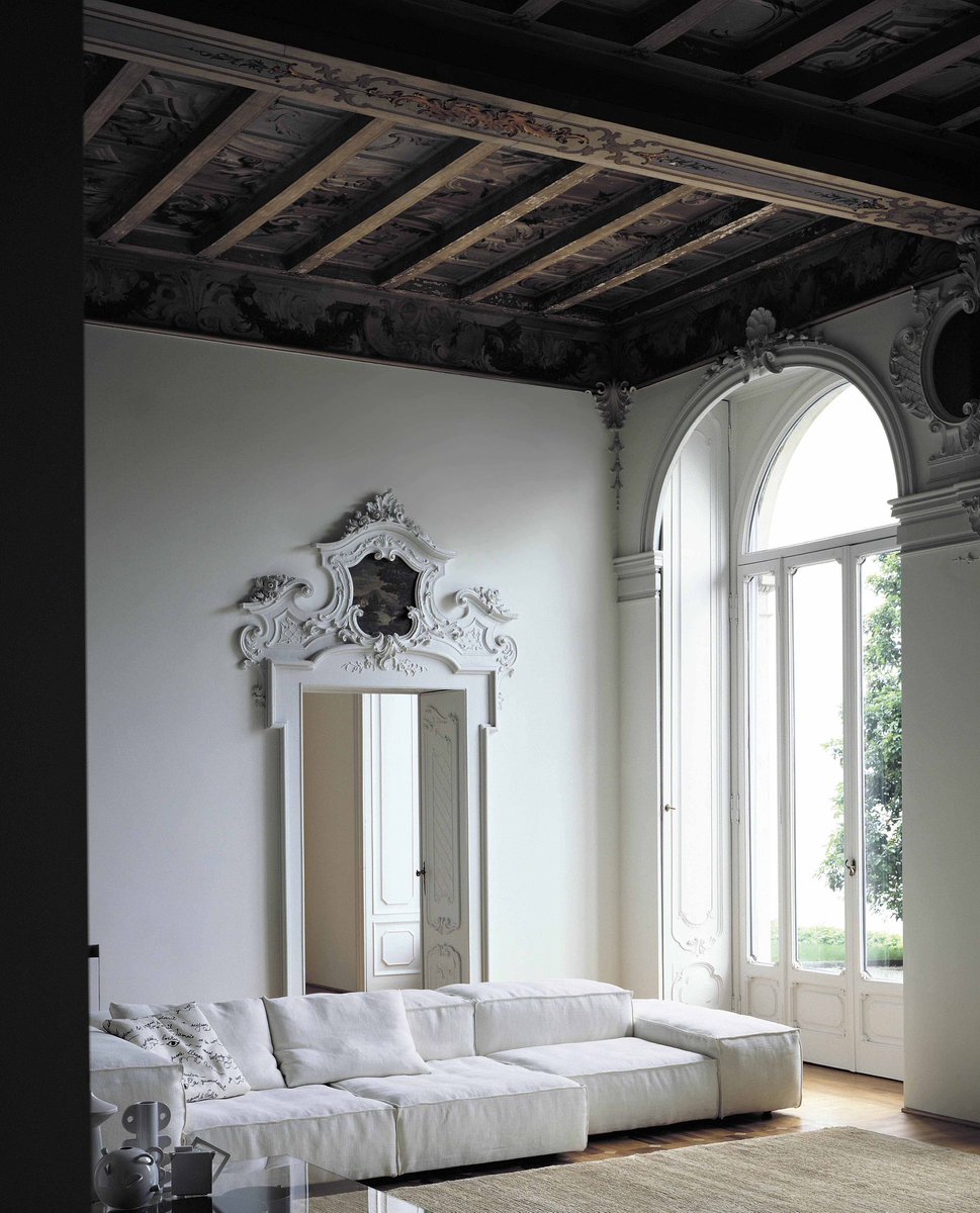 cosinestudio's tweet photo. Cosín showroom
Los contornos irregulares y máximo confort del #sofá #Extrasoft de #LivingDivani le convierten en un #diseño imprescindible para dotar de estilo tus espacios de descanso.
Descúbrelo en #CosínRoom.
#design #interiordesign #furnituredesign #València https://t.co/lMDNSXW6jD