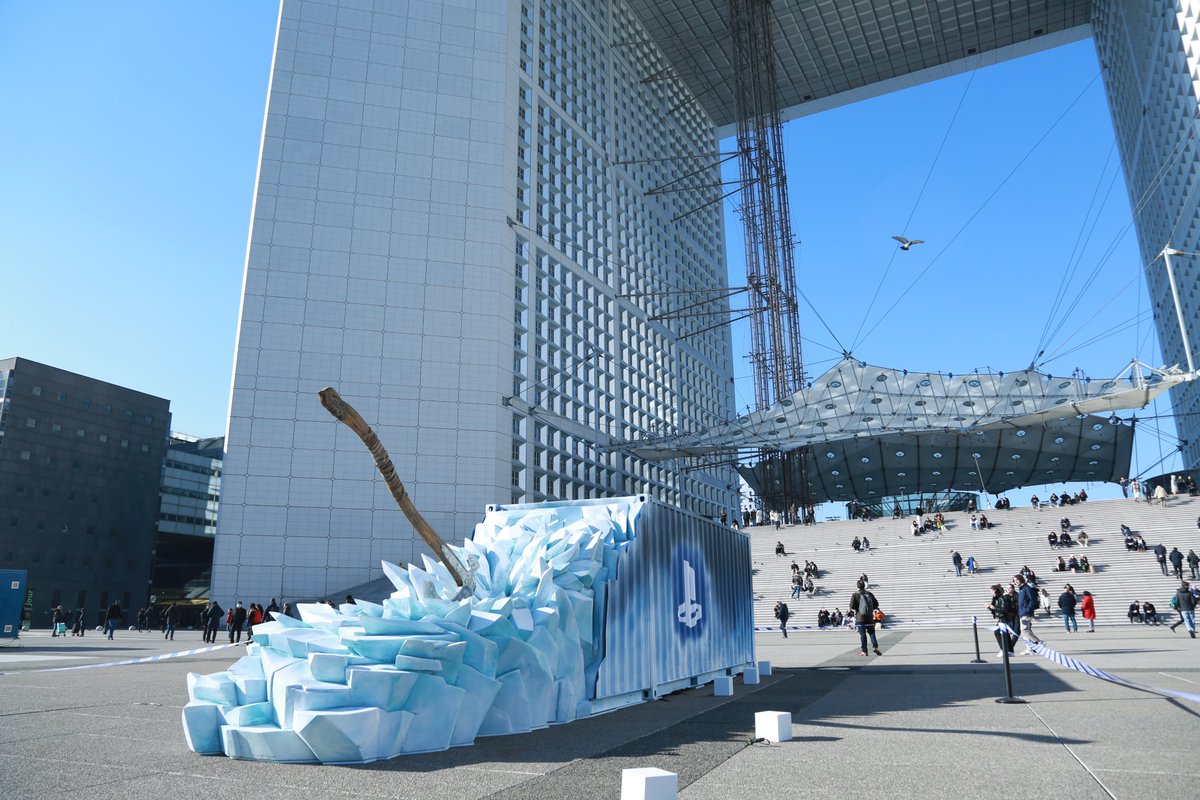 PlayStationFR's tweet image. 🔴 FLASH INFO : la Hache Léviathan de Kratos atterri à Paris 🪓

Venez vivre l'expérience jusqu'au 12 février à @ParisLaDefense et partagez vos photos avec le hashtag #LiveFromPS5 !