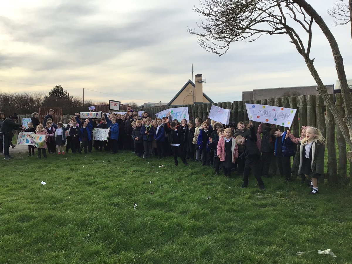 WeAreCastleway's tweet photo. Weโre really proud of our children for making their voices heard in the local community today in support of #TheAddy. It was a valuable experience for about their right to make their voices heard in a respectful way. Weโre incredibly proud of them for that. #WeAreCastleway https://t.co/ZnucuCtJLx
