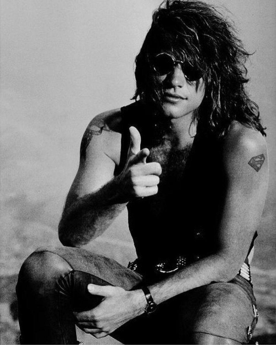BonJovi's tweet photo. Halfway there #endoftheweek https://t.co/enwRCymHJr