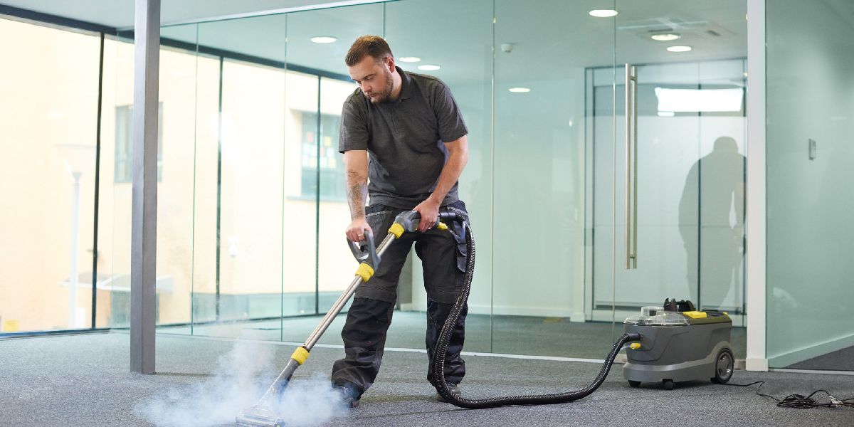 CarpetMasterStl's tweet photo. 3 Questions to Ask a Commercial Carpet Cleaning Company https://t.co/6jGuGWJjEs https://t.co/pAWl1nOfyg