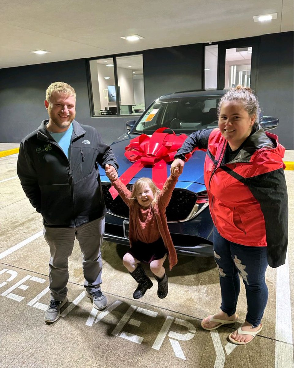 JUMPING with new car joy! 🤩

Thank you for choosing #TeamGillman as the destination to purchase your next vehicle! 🙌

Check out our new selection of inventory! ➡️ bit.ly/3Vi8Cme

#HappyCustomers #PreOwned #Houston #Automotive #Mazda