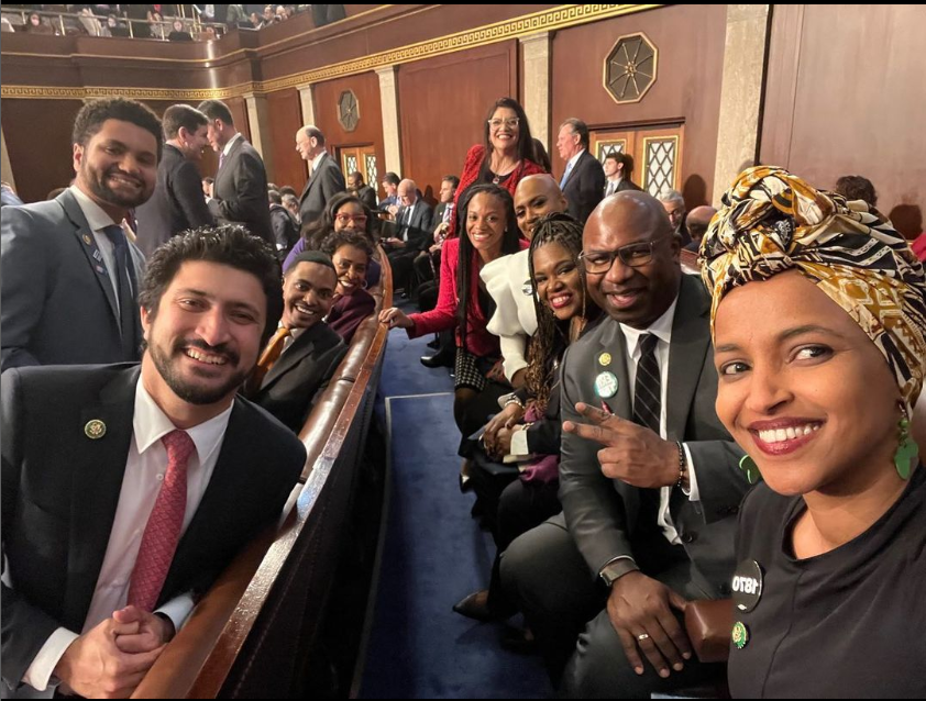 erinnyc's tweet photo. .@Ilhan @IlhanMN
Is this what having unlimited free health care looks like? Guess what? The rest of us would like to feel joy and safety too. #fraudsquad #medicareforall #MaskUpCongress https://t.co/oDDjbSwQFs