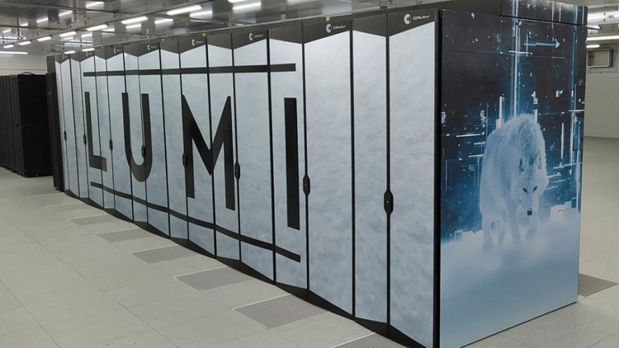 Sergio_JimenezR's tweet photo. Conozcamos un poco acerca del supercomputador #LUMI, considerado el tercero mejor del mundo, y situado en Finlandia. ¡Una colaboración europea para impulsar la #investigación! @CrMuii @esiuclm. @Sergio_JimenezR @sergioml2000. #CSCFinland #Supercomputacion #sostenible
🧵 https://t.co/arvqQVl9Rh