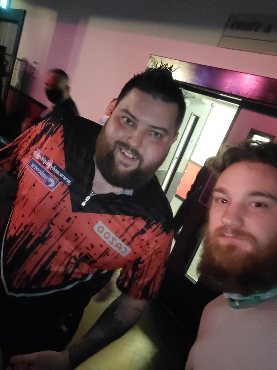 steveCraig92's tweet photo. @Michael180Smith Cardiff ready 🎯🎯 all the best champions! #motorpoint #Cardiff @OfficialPDC https://t.co/VaPMnUGqj9