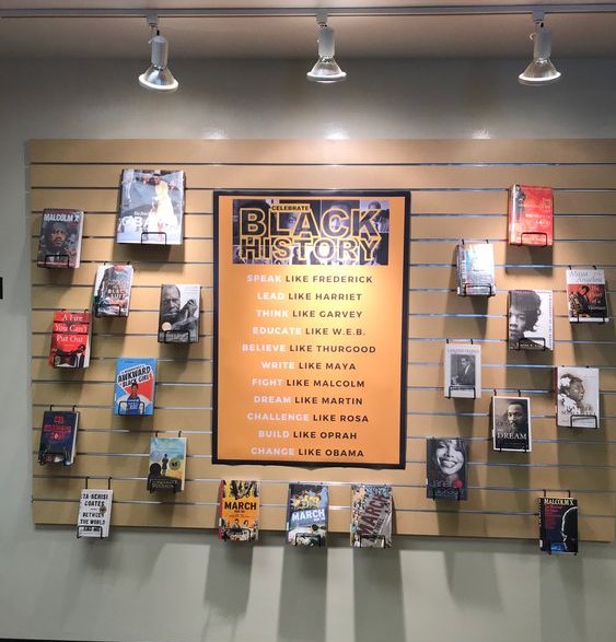 TheLibraryLife_'s tweet photo. #BlackHistoryMonth is the perfect time to learn about Black history, authors, writers, and more. We love this Black history display, and we'd love to see yours π
#thelibrarylife #libraries #displays https://t.co/vW1HrowMo4
