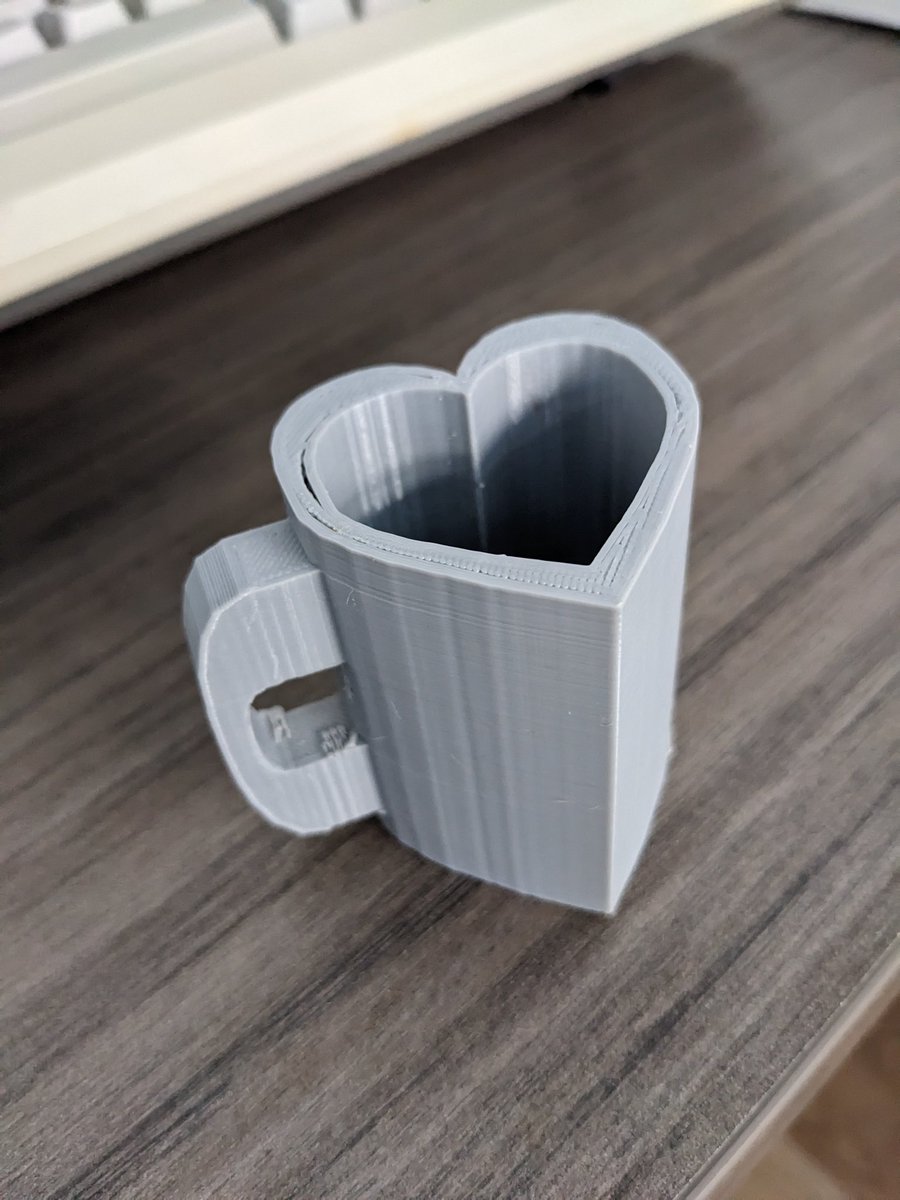 SBC_Technology's tweet image. Computer Science 1206 being creative with their 3D printing design. From the PC to real life! @SBCAcademics @StBonaventures @peopleguruNL