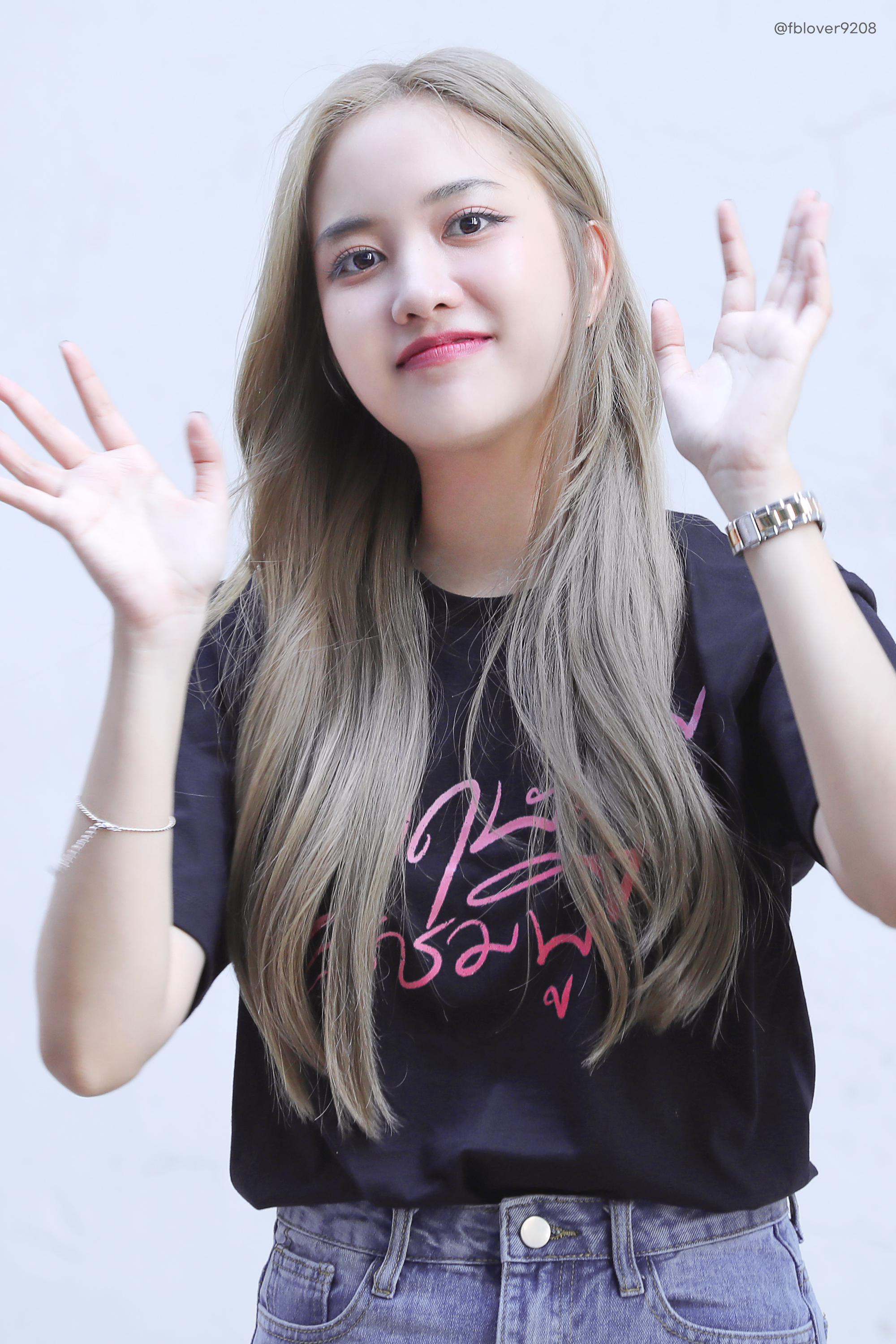 FodeybkaUAAspCz?format=jpg&name=4096x409